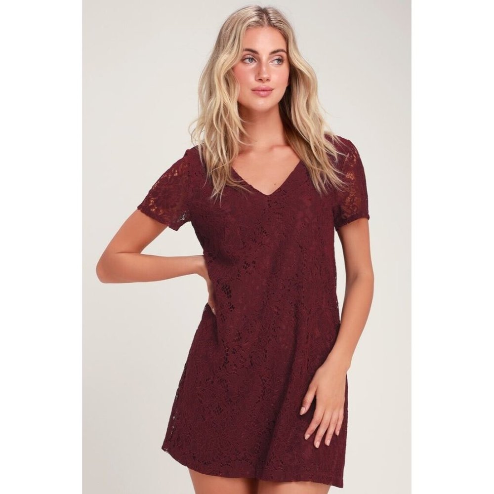 Lulu's | NWT Medium Bancroft Maroon Mini Dress Lined Lace Overlay Short Sleeves